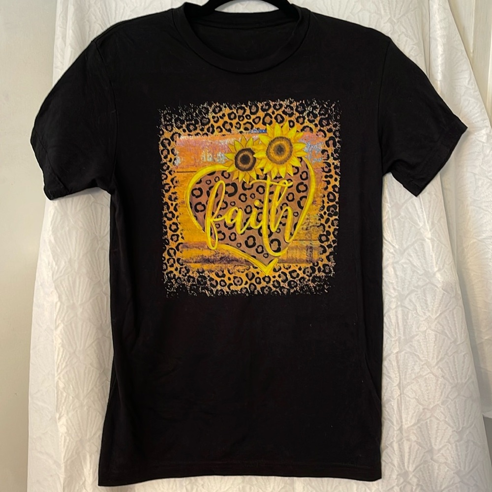 NWOT Black t-shirt with Faith and sunflowers. Size small. Wears like an XS
